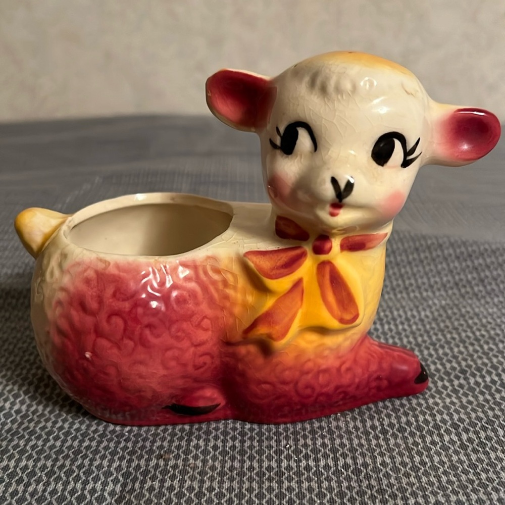 Vintage MCM Ceramic Lamb